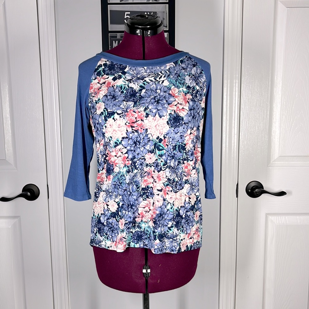 Honey & Lace Monrovia Raglan